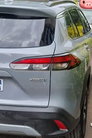 Toyota Corolla Cross Hybrid 2023 Gray