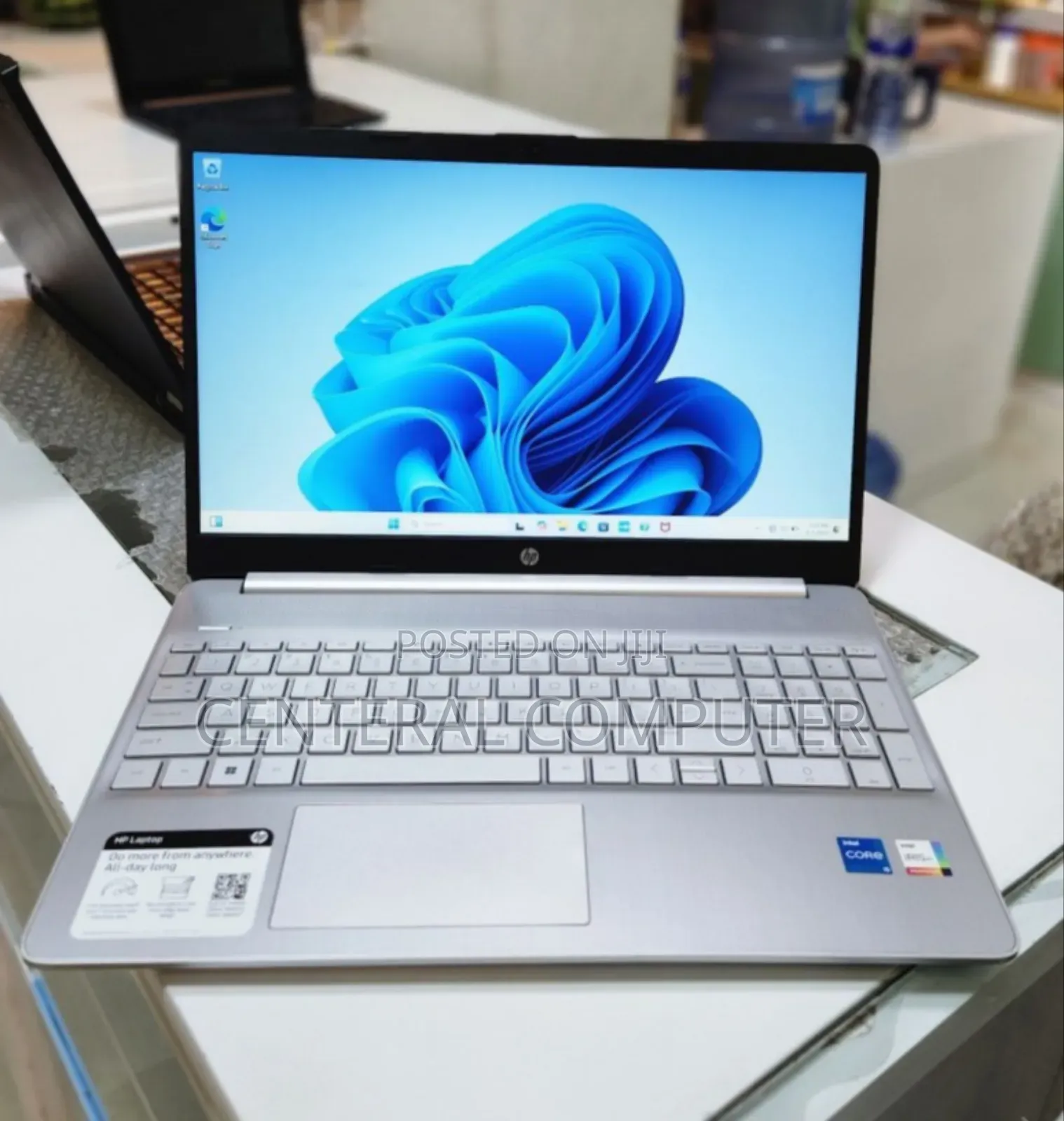 New Laptop HP Stream Notebook 16GB Intel Core I7 SSD 512GB
