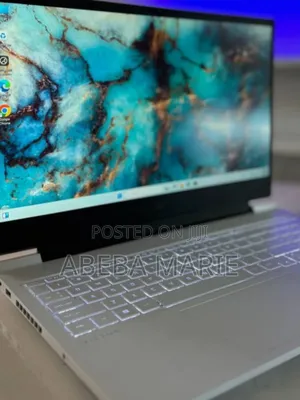 New Laptop HP Victus 15 16GB AMD Ryzen 7 SSD 1T