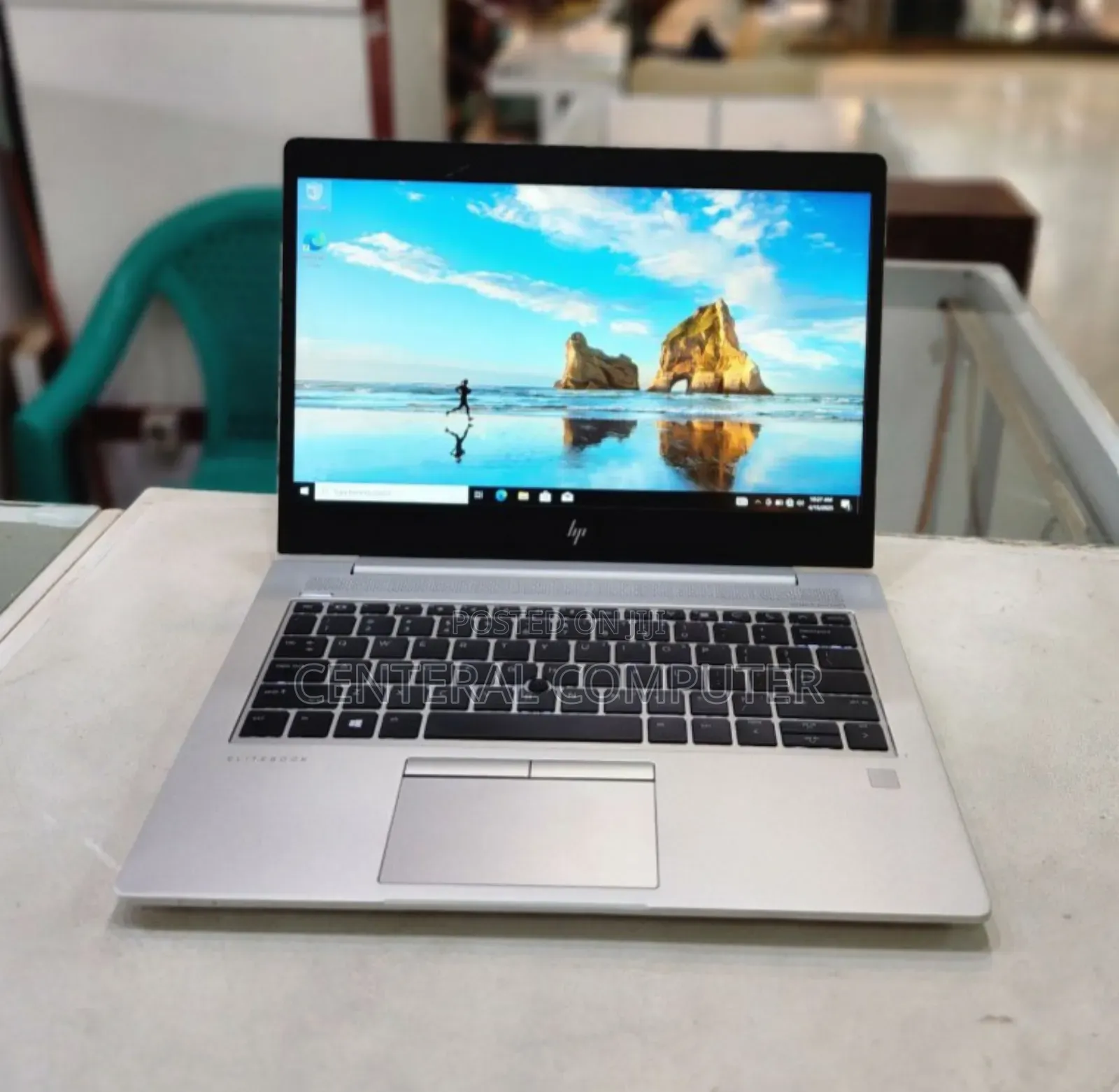 New Laptop HP EliteBook 830 G5 16GB Intel Core i5 SSD 512GB