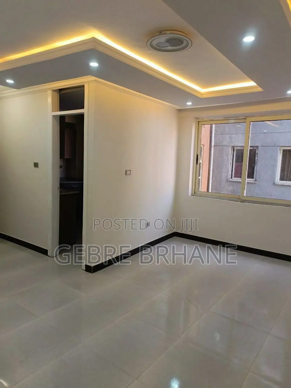 3bdrm Apartment in Apartment, Yeka for rent