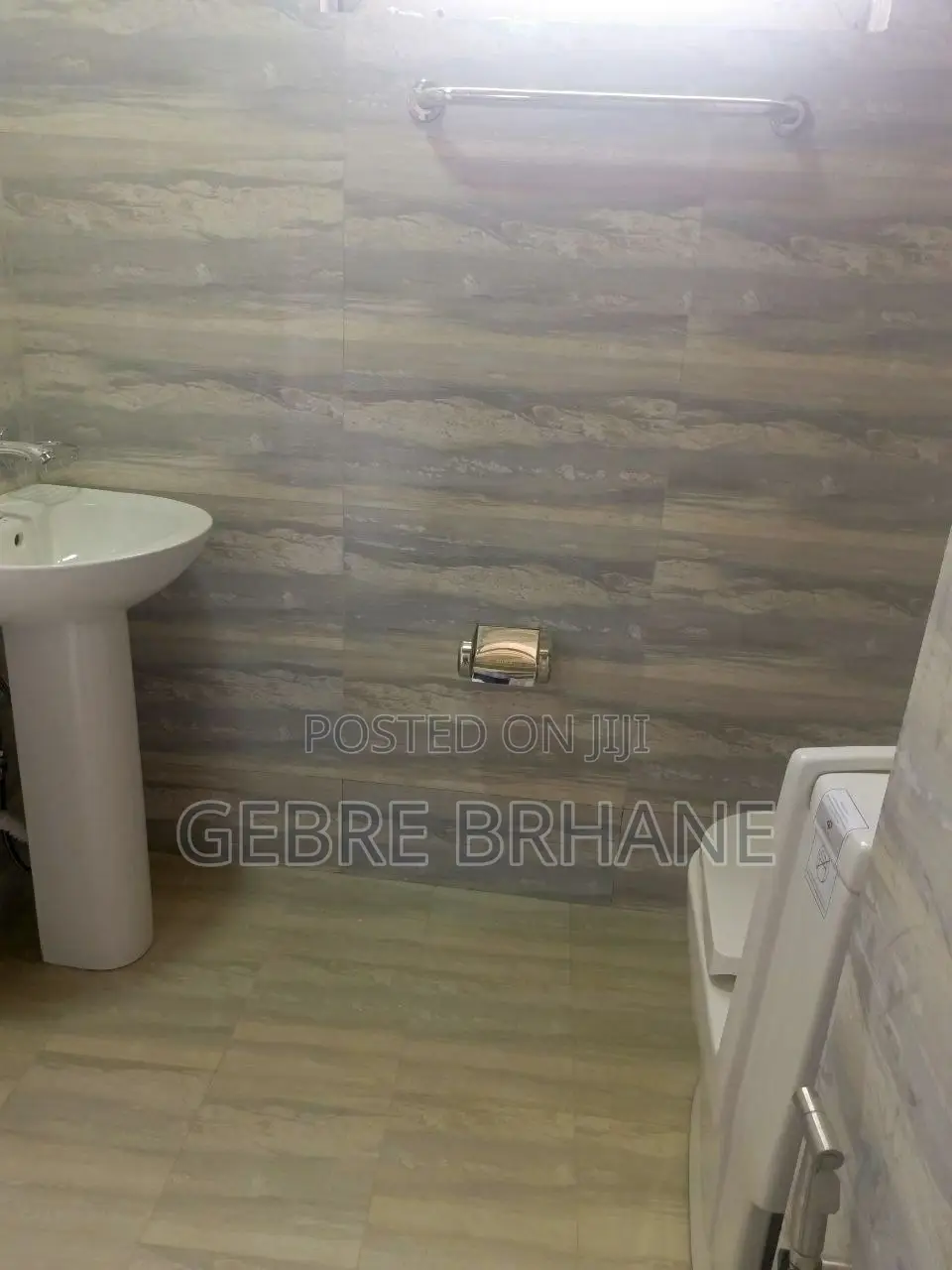 3bdrm Apartment in Apartment, Yeka for rent