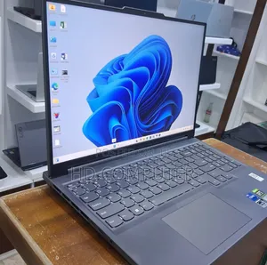 New Laptop Lenovo Legion 5 32GB Intel Core I7 SSD 1T
