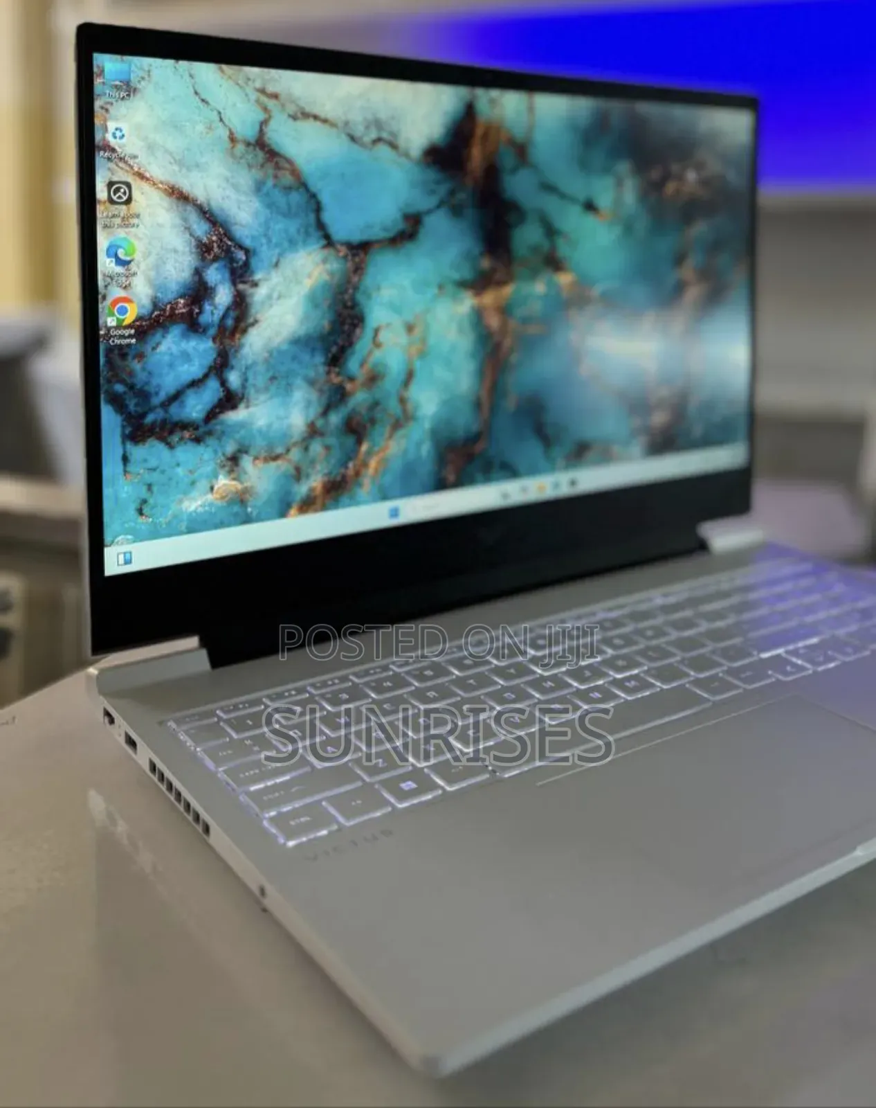 New Laptop HP Victus 15 16GB AMD Ryzen 7 SSD 1T