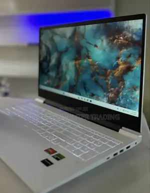 New Laptop HP Victus 15 16GB AMD Ryzen 7 SSD 1T