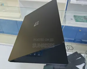 New Laptop Microsoft Surface Laptop 5 8GB AMD Ryzen 5 SSD 256GB