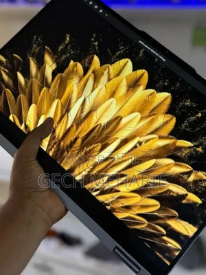 New Laptop Lenovo Yoga 7i 16GB Intel Core I7 SSD 1T