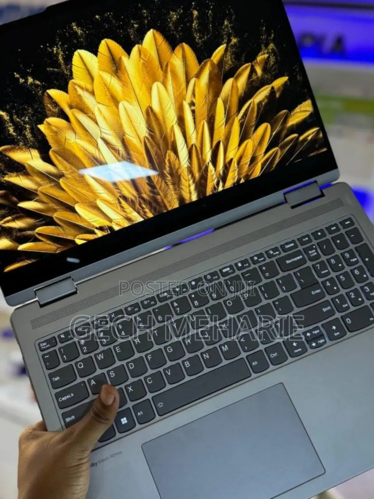 New Laptop Lenovo Yoga 7i 16GB Intel Core I7 SSD 1T