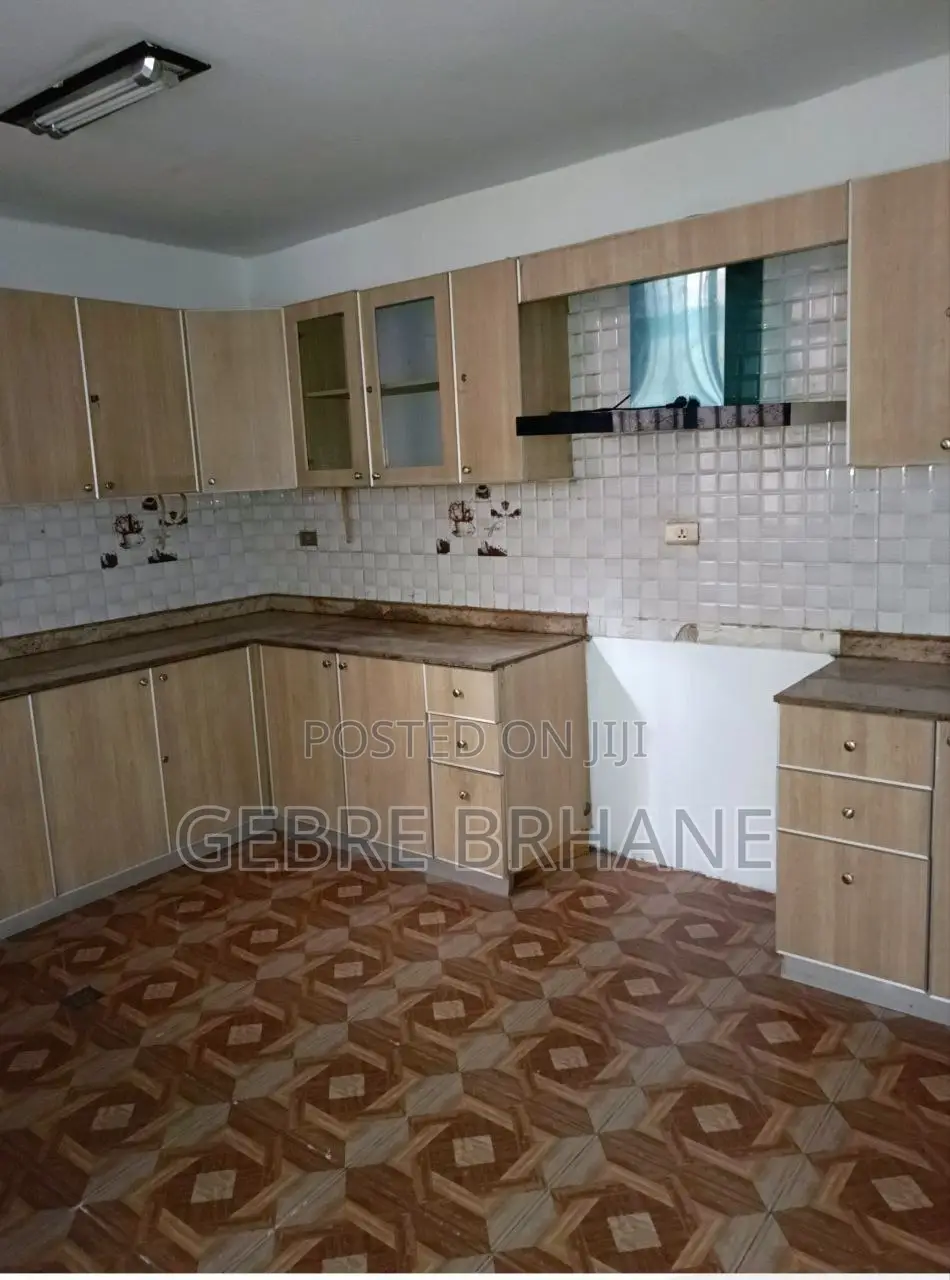 2bdrm Apartment in Apartment, Yeka for rent