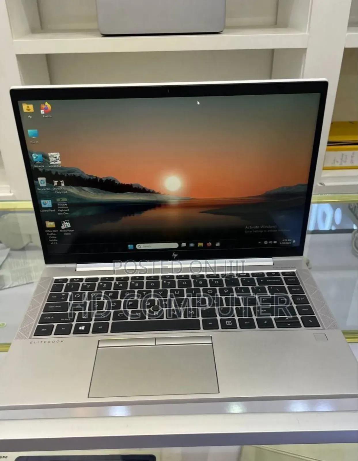 New Laptop HP EliteBook 840 G7 16GB Intel Core I7 SSD 512GB