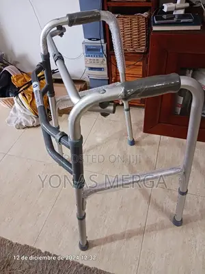 Photo - Portable Walker፸眎walker With Wheels:Meticulously Crafted