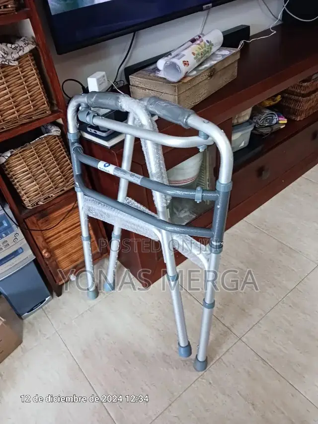 Portable Walker፸眎walker With Wheels:Meticulously Crafted