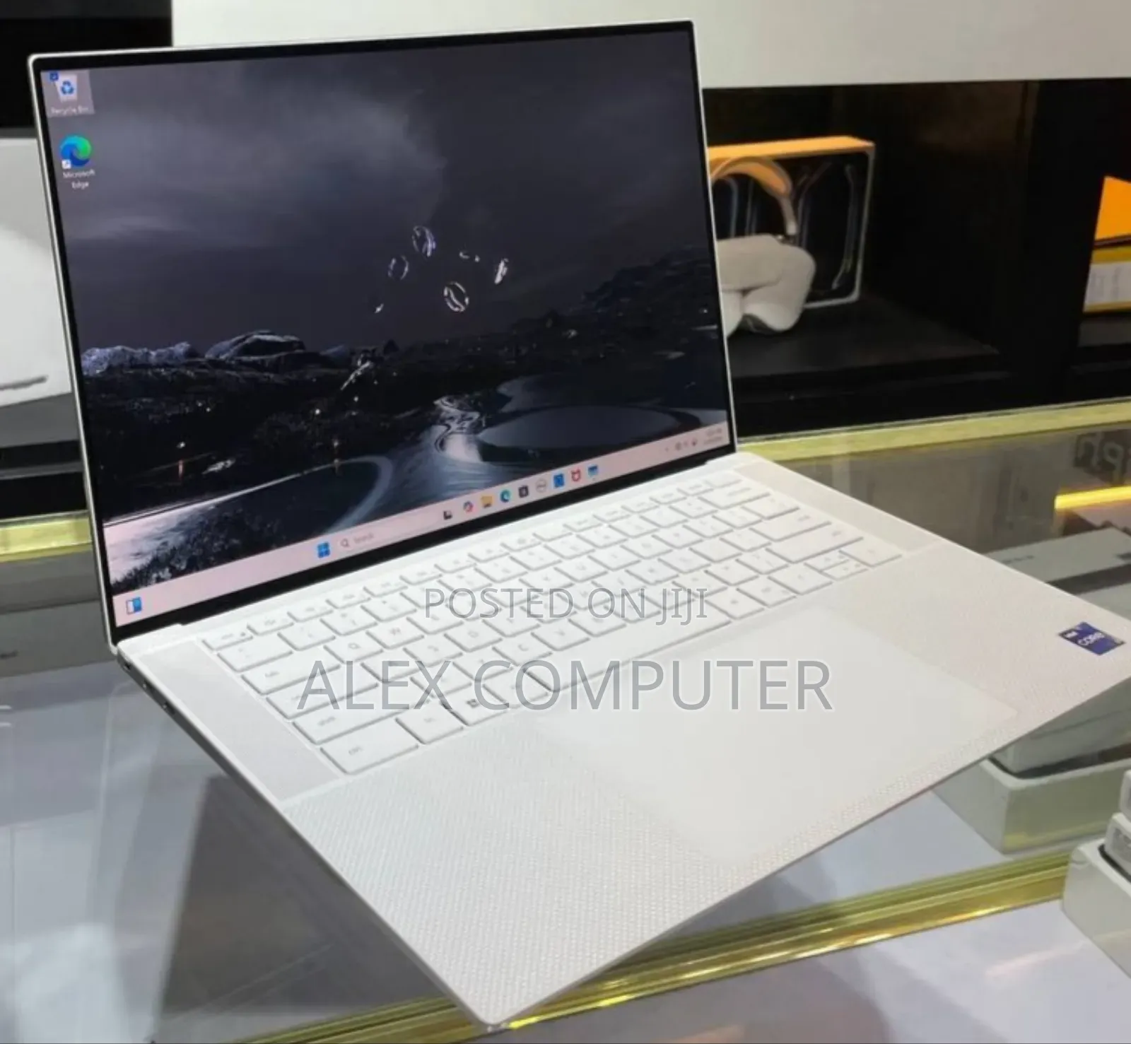 New Laptop Dell XPS 15 16GB Intel Core I7 SSD 1T