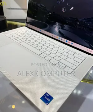 New Laptop Dell XPS 15 16GB Intel Core I7 SSD 1T