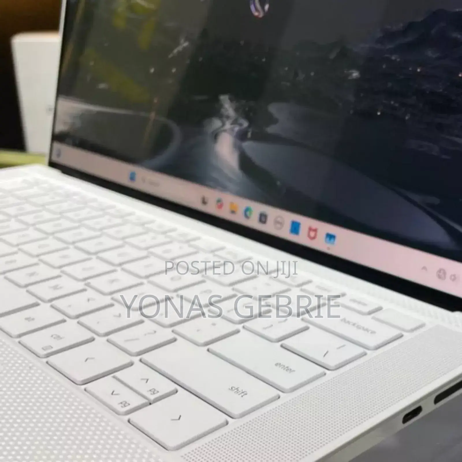 New Laptop Dell XPS 15 9510 16GB Intel Core I7 SSD 1T