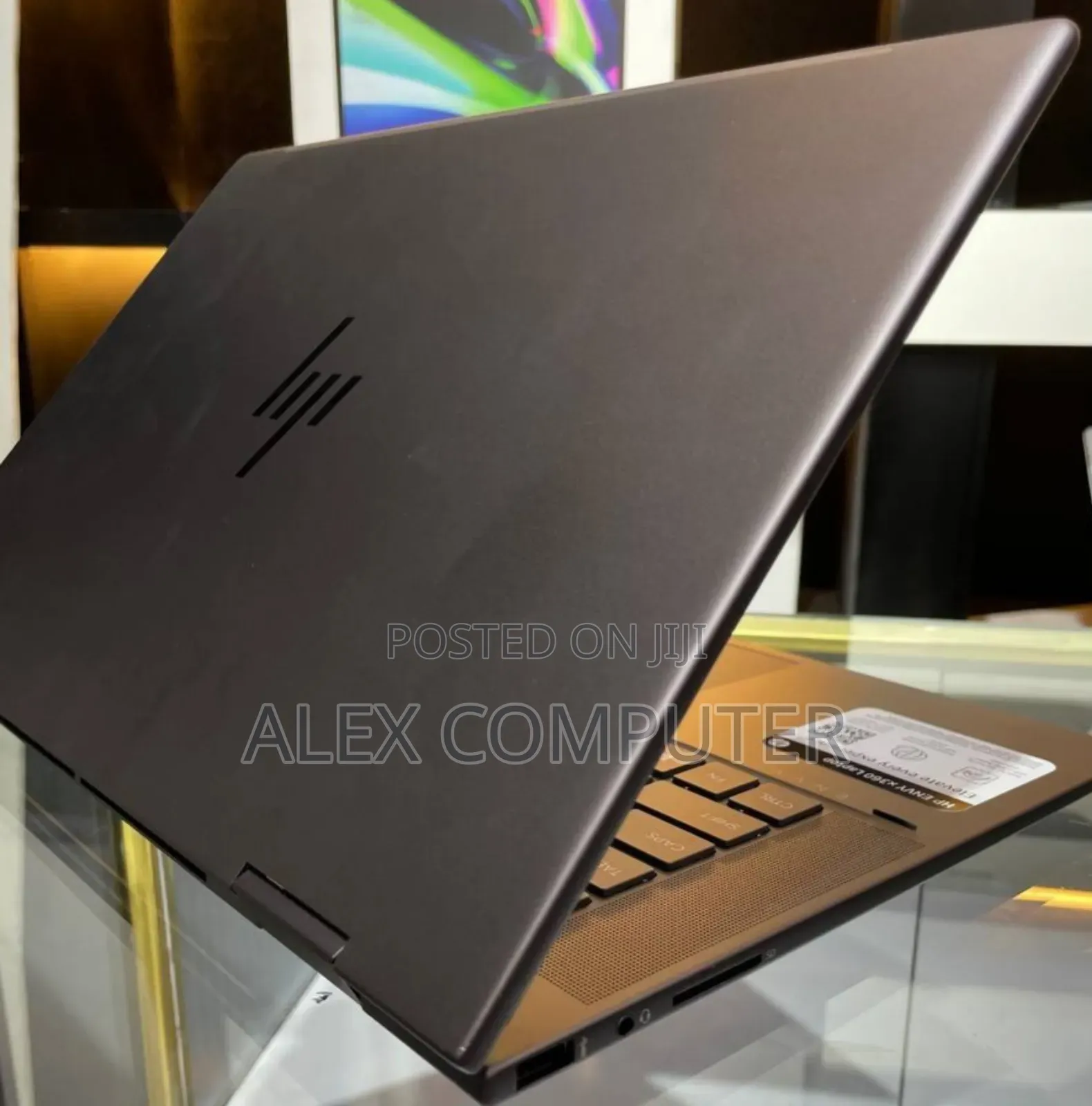 New Laptop HP Envy X360 16GB AMD Ryzen 7 SSD 512GB