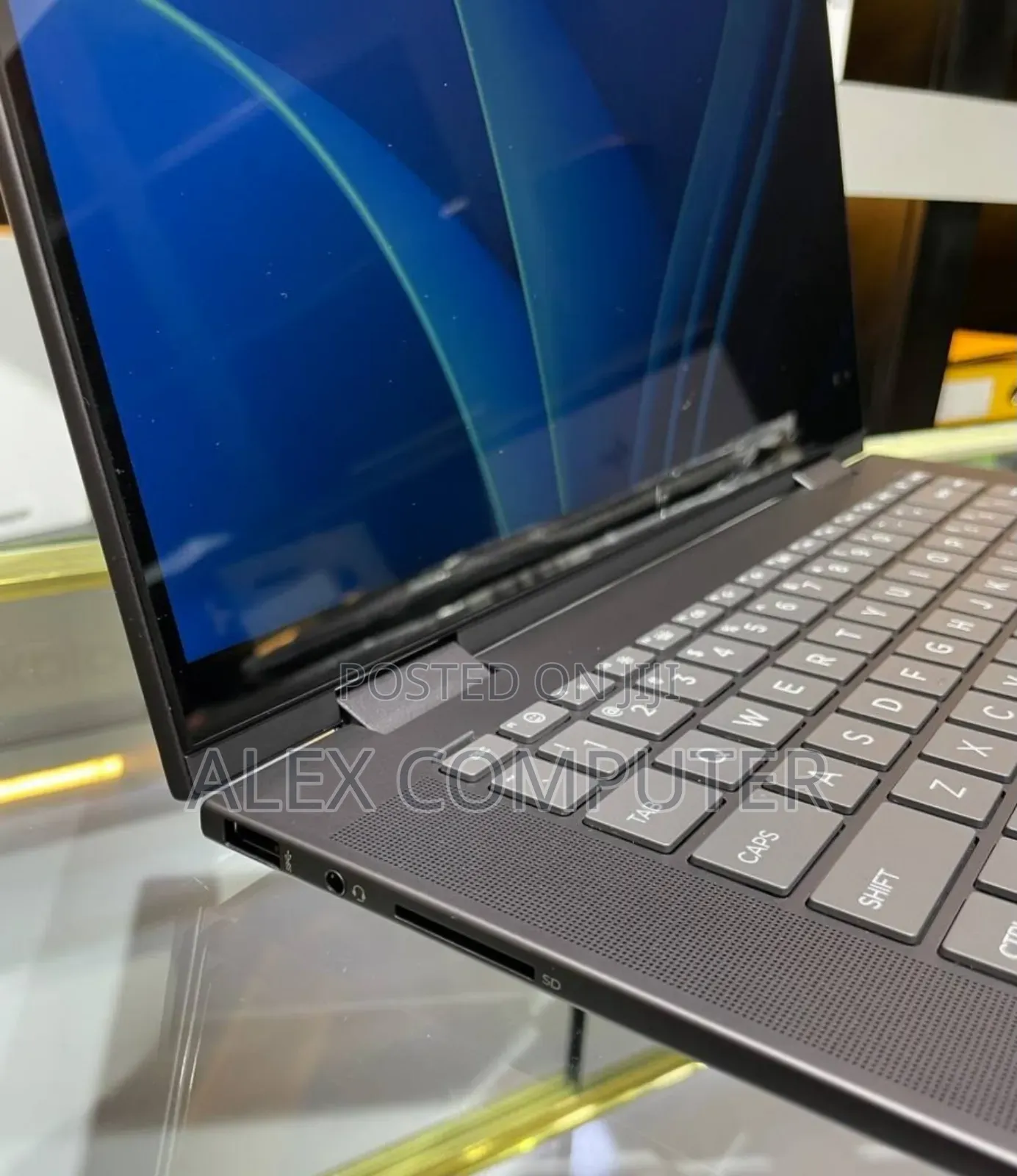 New Laptop HP Envy X360 16GB AMD Ryzen 7 SSD 512GB