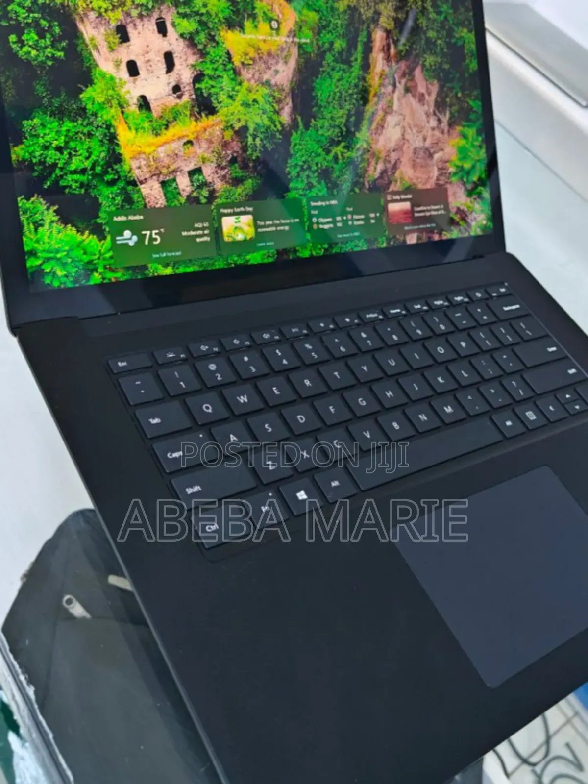 New Laptop Microsoft Surface 3 8GB AMD Ryzen 5 SSD 256GB