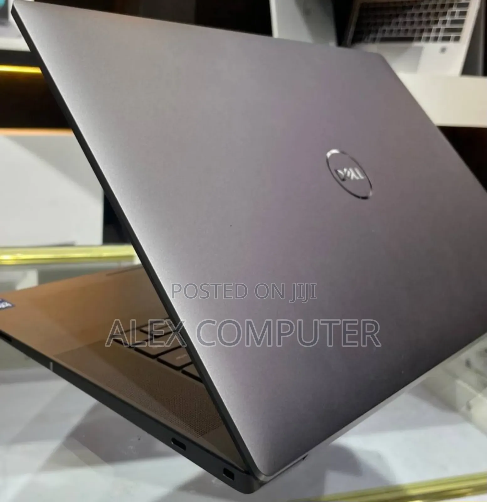 New Laptop Dell Precision 5690 64GB Intel Core Ultra 5 SSD 1T