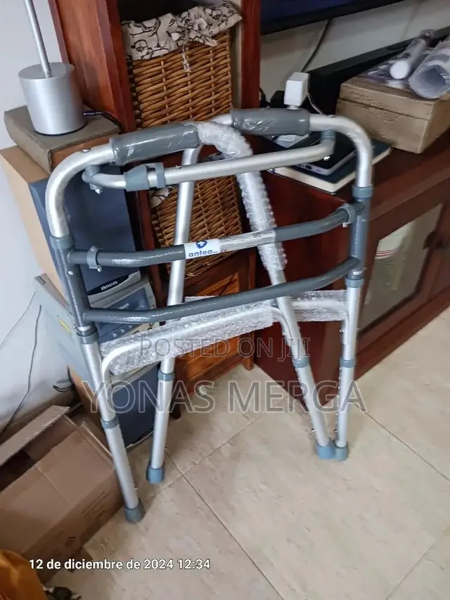 Folding Hemi-Walker Provide Support፸轝walker፮段easy Open Close