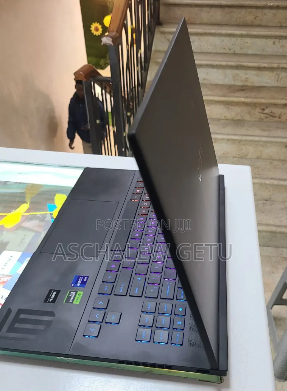New Laptop HP Omen 16 16GB Intel Core I9 SSD 1T