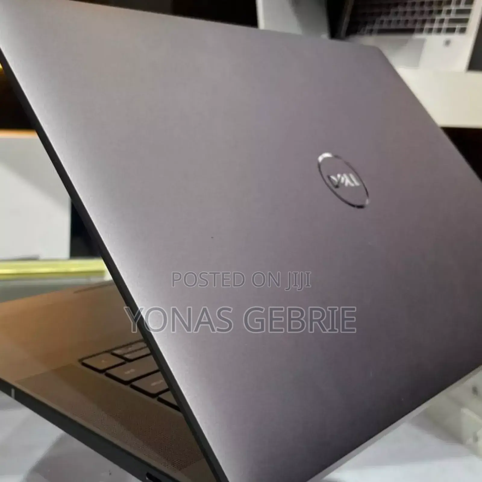 New Laptop Dell Precision 5690 64GB Intel Core Ultra 9 SSD 1T