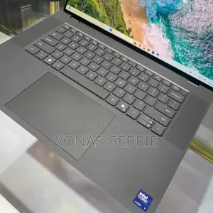 New Laptop Dell Precision 5690 64GB Intel Core Ultra 9 SSD 1T