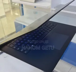 New Laptop Microsoft Surface Book 3 8GB AMD Ryzen 5 SSD 512GB