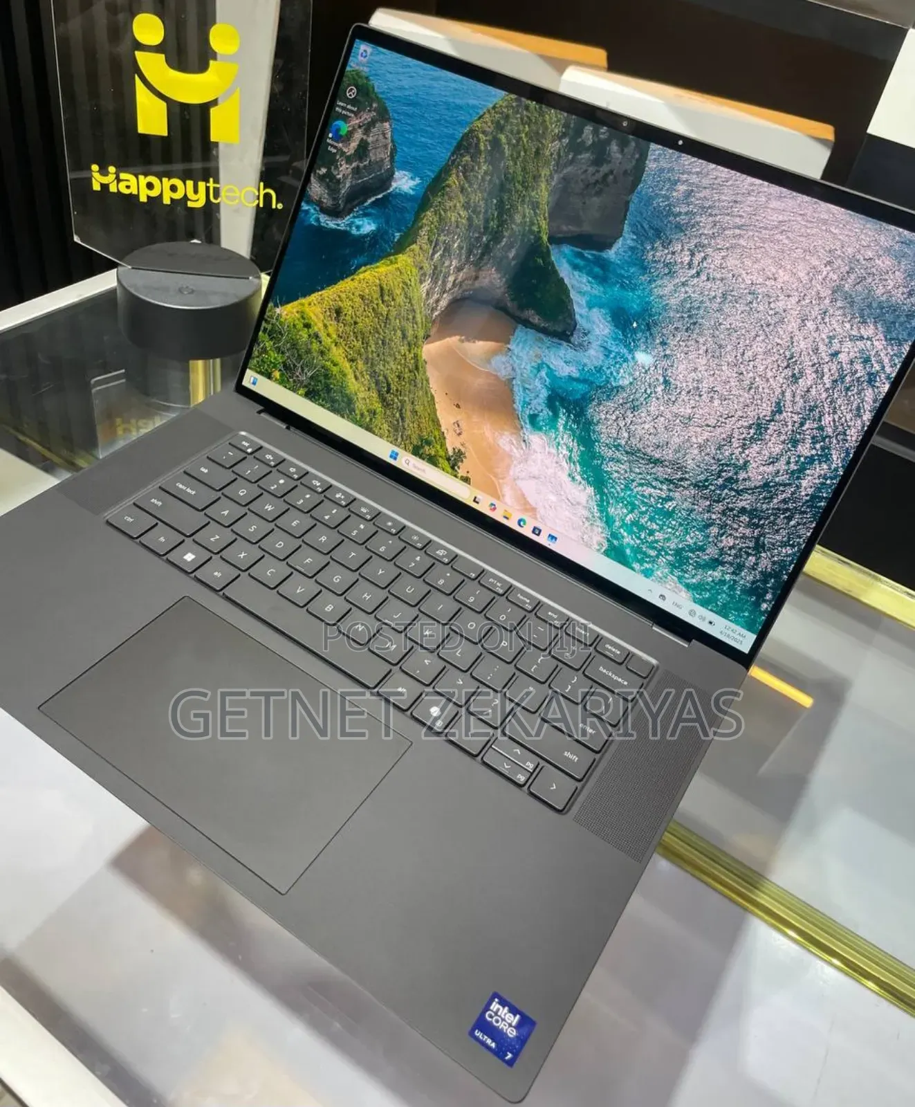 New Laptop Dell Precision 5690 64GB Intel Core Ultra 9 SSD 1T