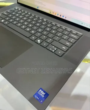 New Laptop Dell Precision 5690 64GB Intel Core Ultra 9 SSD 1T