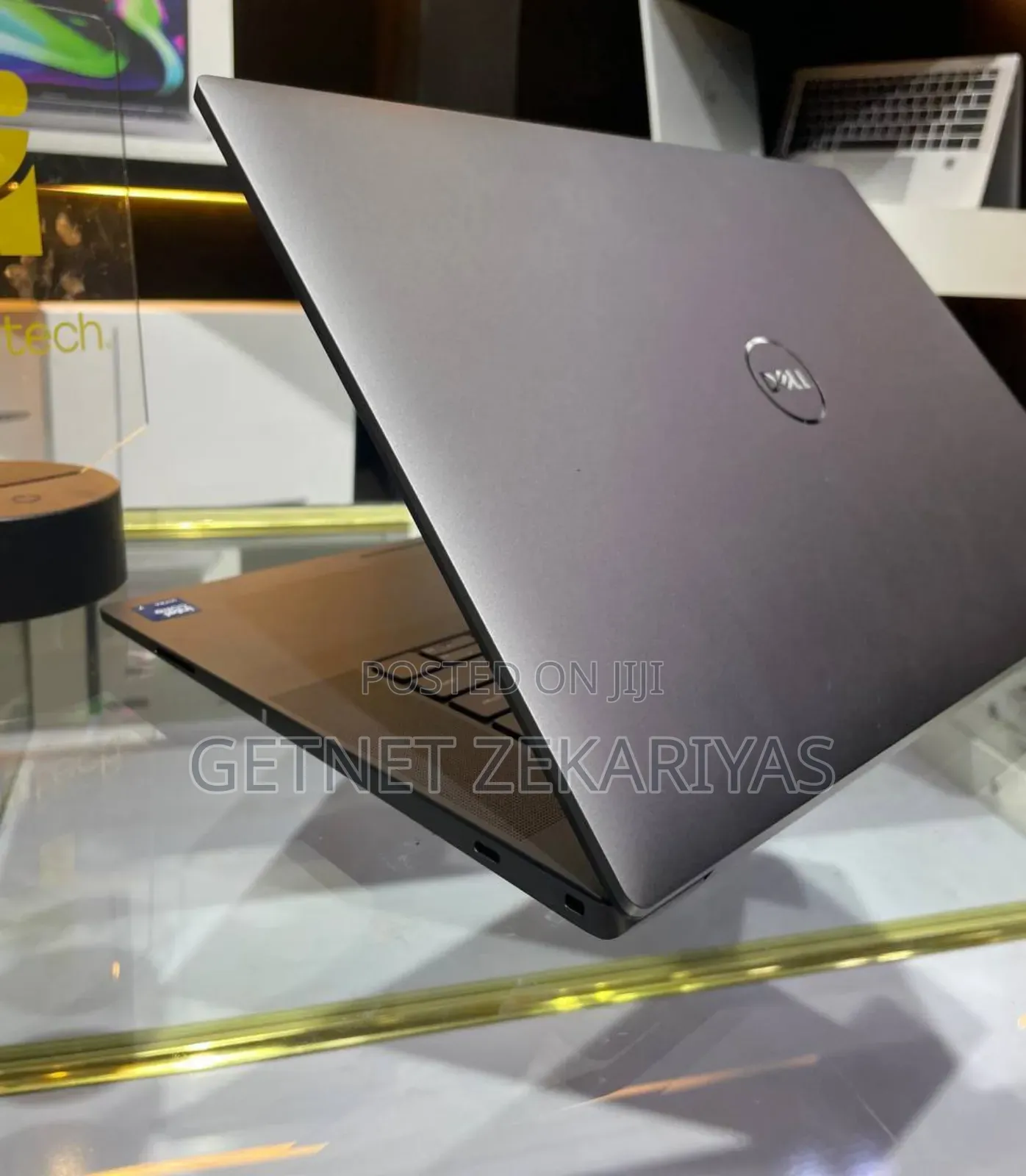 New Laptop Dell Precision 5690 64GB Intel Core Ultra 9 SSD 1T