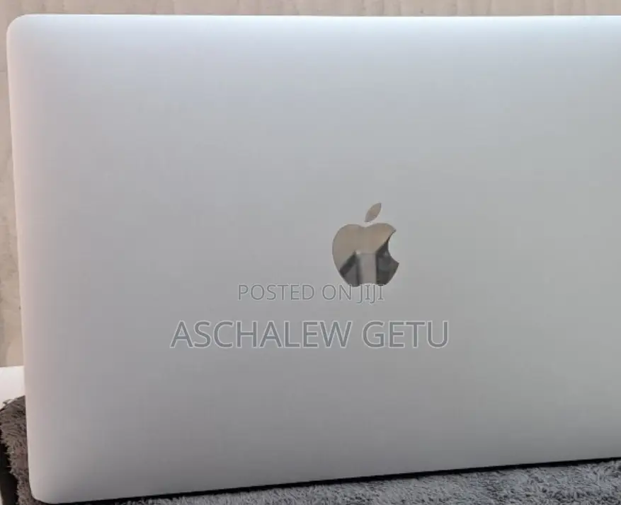 New Laptop Apple MacBook Air 2020 M1 8GB Apple M1 SSD 256GB