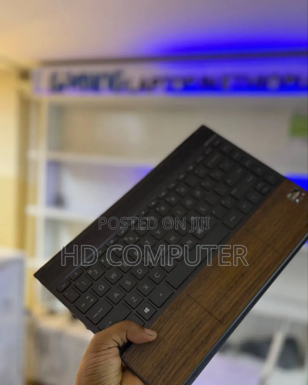 New Laptop HP Envy X360 8GB AMD Ryzen 5 SSD 512GB