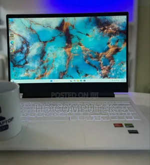 New Laptop HP Victus 16 16GB AMD Ryzen 7 SSD 1T