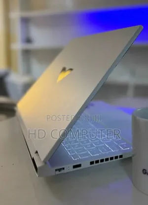New Laptop HP Victus 16 16GB AMD Ryzen 7 SSD 1T