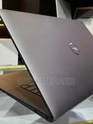 New Laptop Dell Precision 5690 64GB Intel Core Ultra 7 SSD 1T