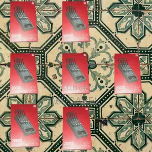 Elegantly Designed Power Bank: Mi 20000mah (Cable Included)