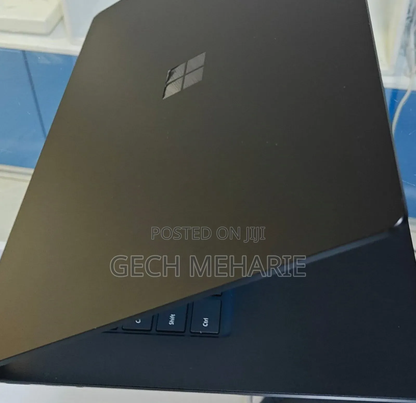 New Laptop Microsoft Surface 3 8GB AMD Ryzen 5 SSD 256GB