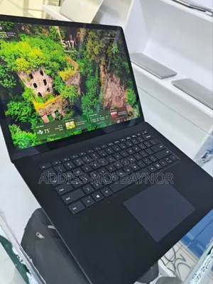 New Laptop Microsoft Surface 2 16GB AMD Ryzen 5 SSD 256GB