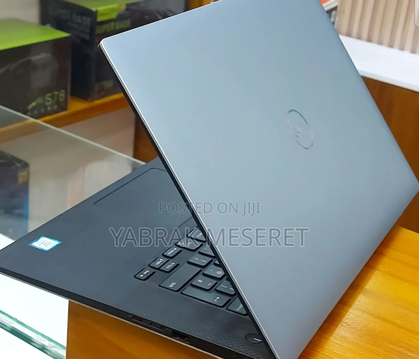 New Laptop Dell XPS 15 9510 16GB Intel Core I7 SSD 512GB