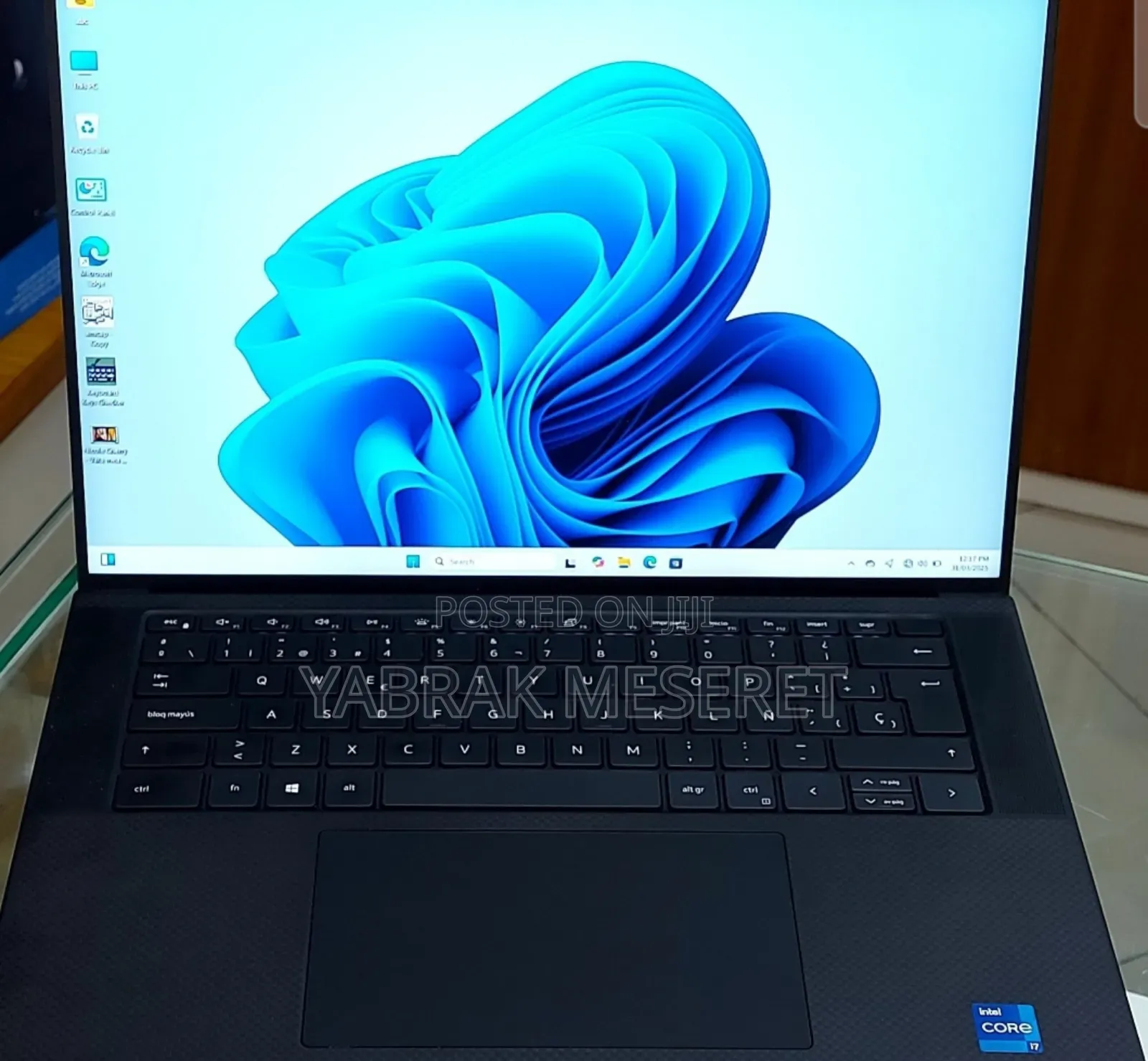 New Laptop Dell XPS 15 9510 16GB Intel Core I7 SSD 512GB