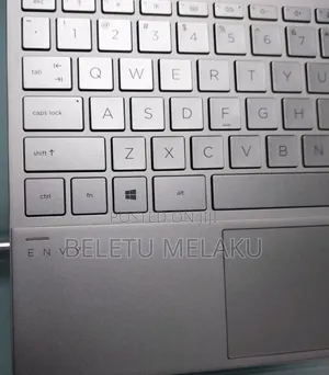 New Laptop HP Envy X360 8GB Intel Core I7 SSD 512GB