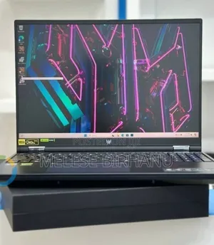 New Laptop Acer Predator Helios 18 PH18-71 16GB Intel Core I9 SSD 1T
