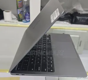 New Laptop Apple MacBook Air 2020 M1 8GB Apple M1 SSD 256GB