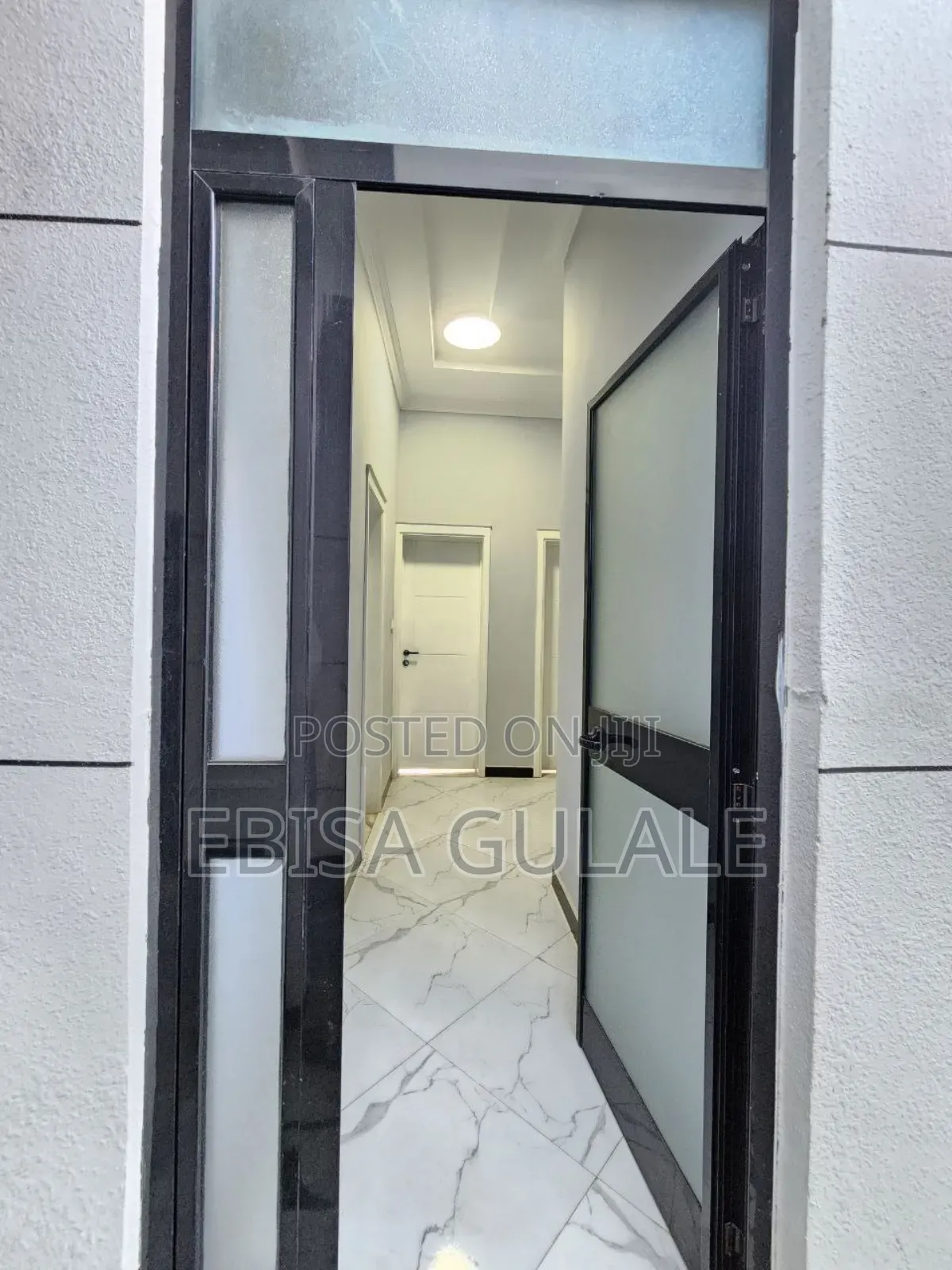 Furnished 4bdrm Apartment in Yeka for sale