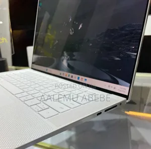 Photo - New Laptop Dell XPS 15 9510 16GB Intel Core I7 SSD 1T