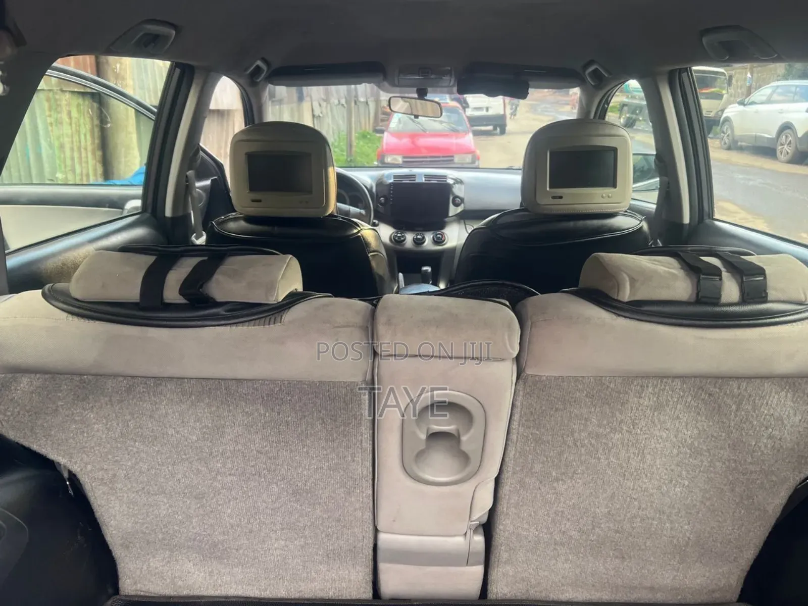 Toyota RAV4 2012 Brown