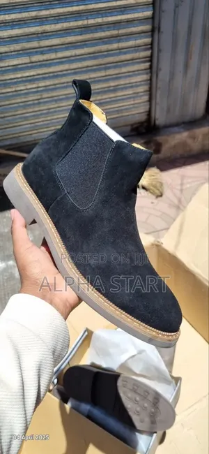 Photo - Chelise Booots Lather Master Quality Smooth Shoes for Man's