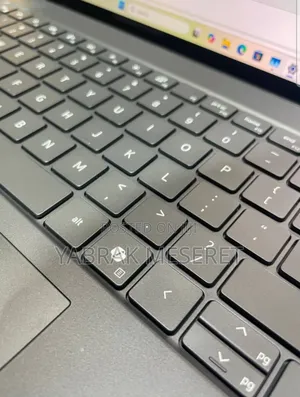 New Laptop Dell Precision 5690 64GB Intel Core Ultra 7 SSD 1T