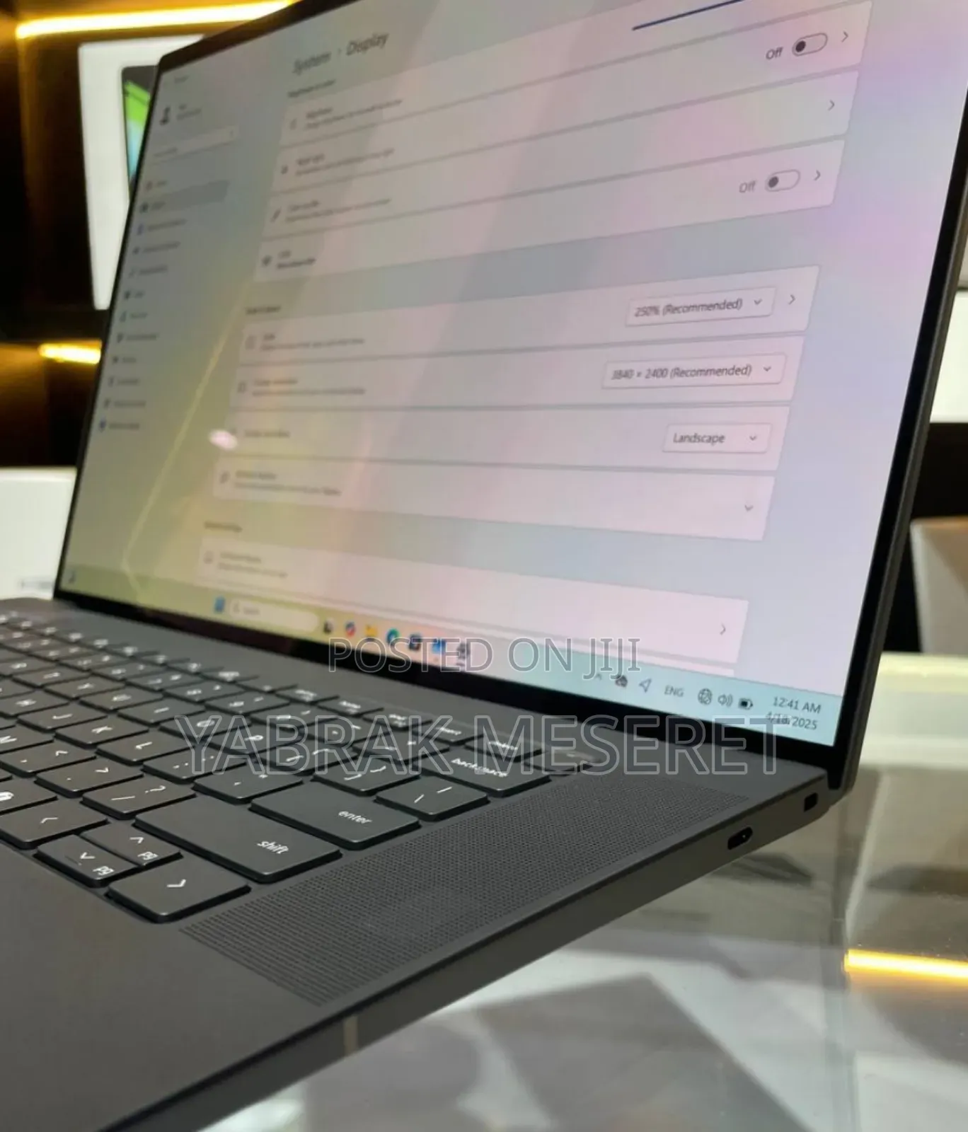 New Laptop Dell Precision 5690 64GB Intel Core Ultra 7 SSD 1T